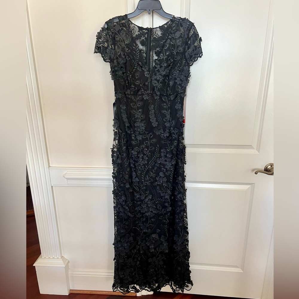 Carmen Marc Valvo Evening Gown - Picture 7 of 9